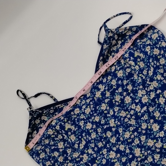 Xhilaration blue white floral sundress size medium adjustable straps, lace up - Picture 7 of 12